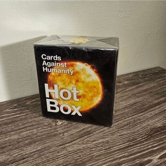 Cards Against Humanity: Hot Box 🌞 NEW!!! - Picture 1 of 4